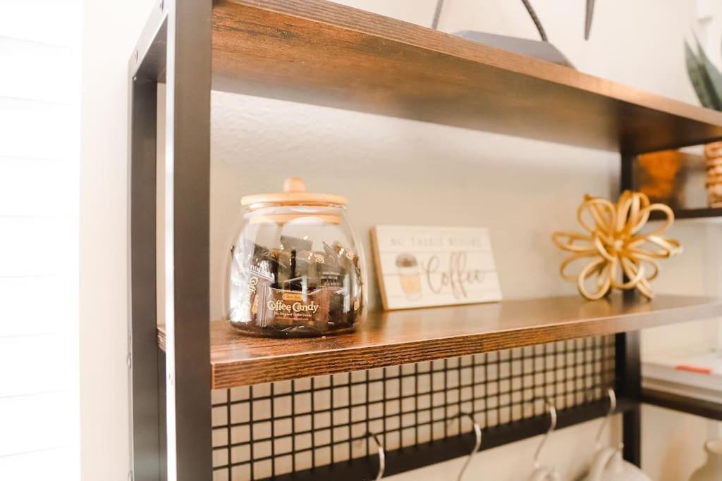 The Little Getaway-Sleeps 4, Firepit, Pet Friendly Βίλα Pottsboro Εξωτερικό φωτογραφία