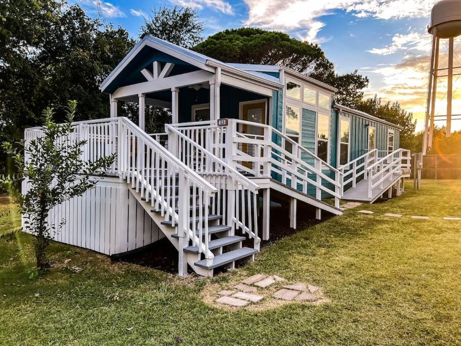 The Little Getaway-Sleeps 4, Firepit, Pet Friendly Βίλα Pottsboro Εξωτερικό φωτογραφία